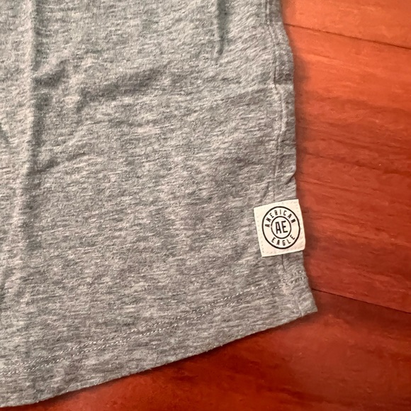 American Eagle grey button up - Picture 4 of 4